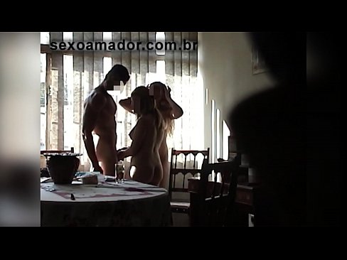 ❤️ Amigos sexuais convidam um homem gigante e uma ménage à trois com ele ️❌ Porno fb em nós pt-br.fuxporn-com.ru ❌